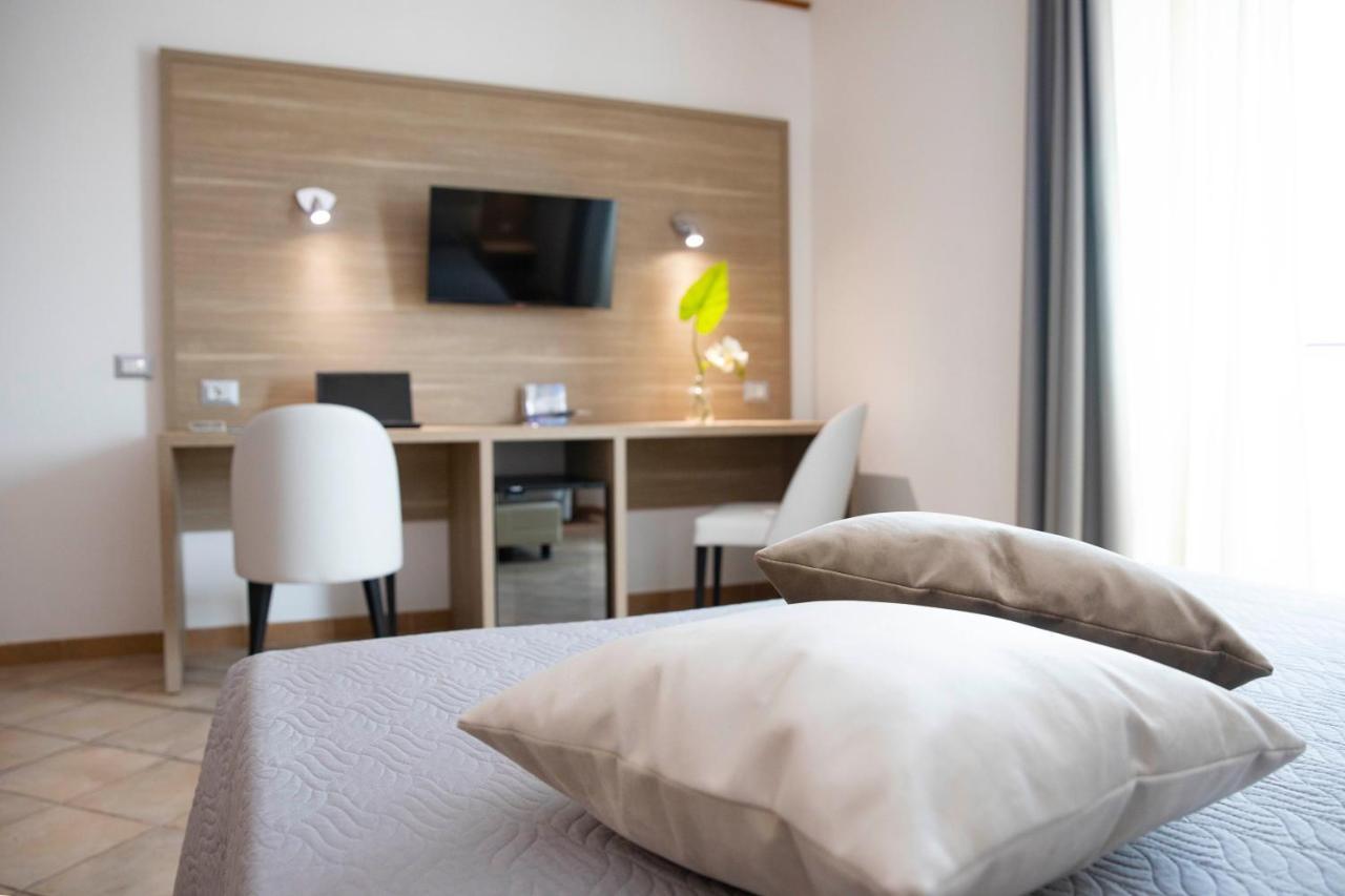 Pegasus Hotel Сассарі Екстер'єр фото